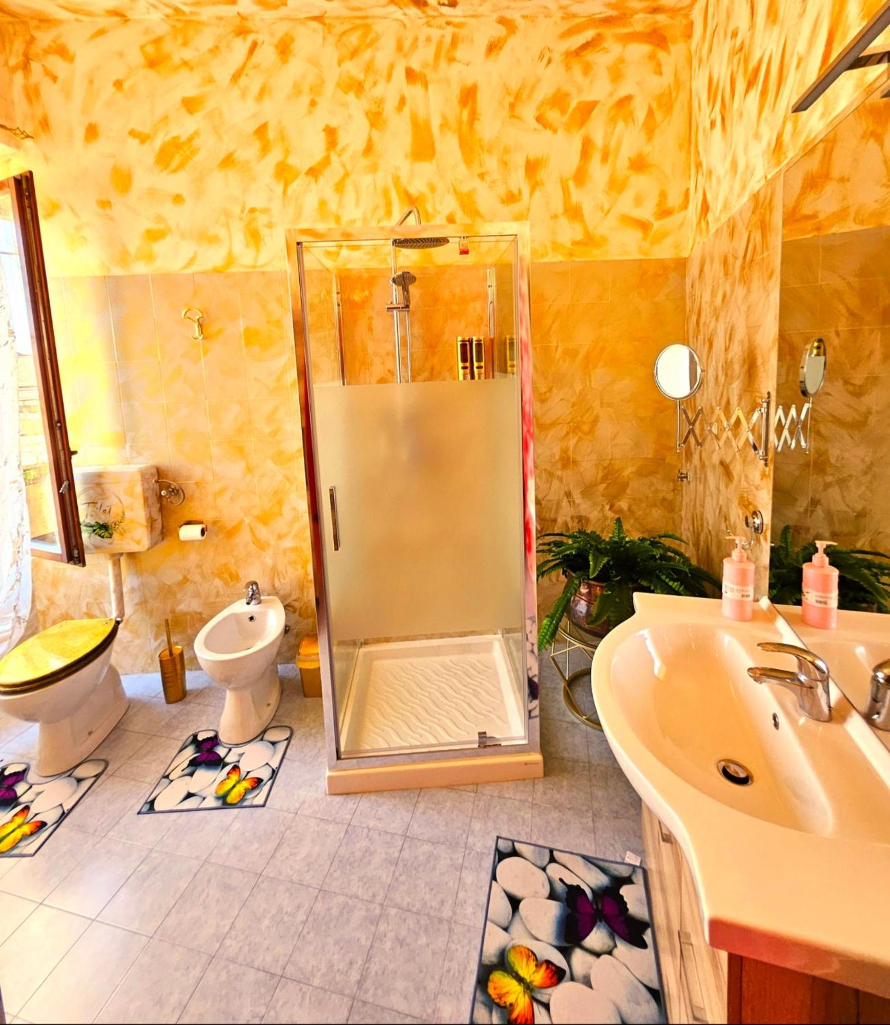 La Corte Dei Fiori Albavilla Room photo